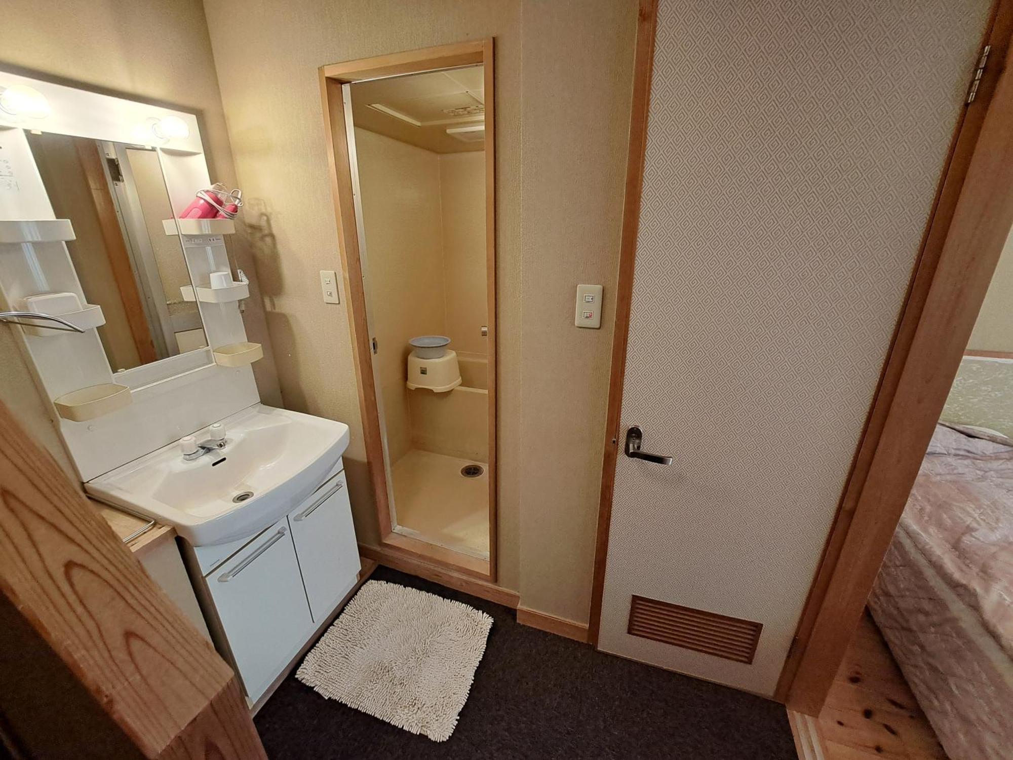 Minshuku Inn Shirahama Ekinoyado Eksteriør billede